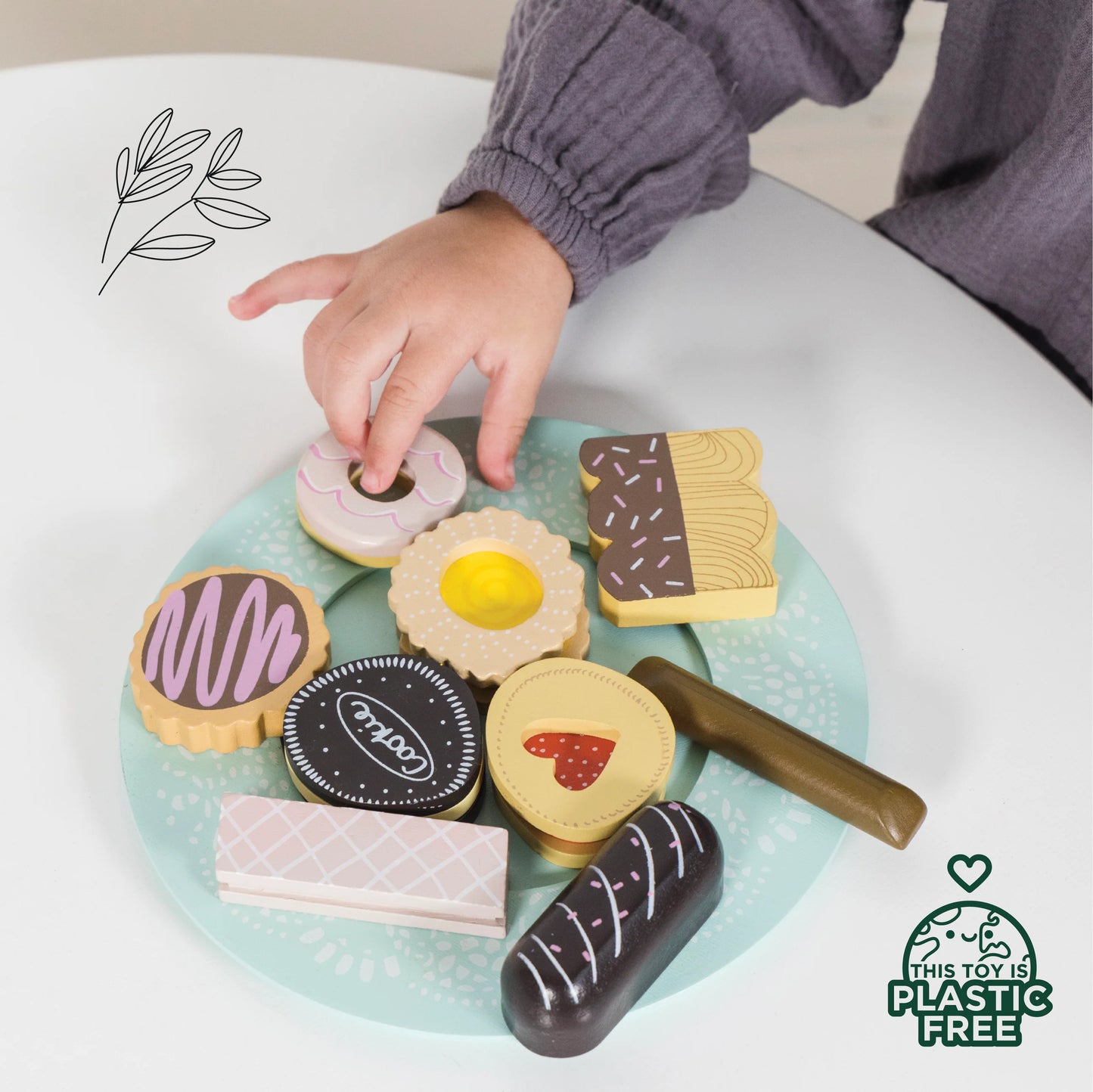 Le Toy Van Biscuit & Cookie Set