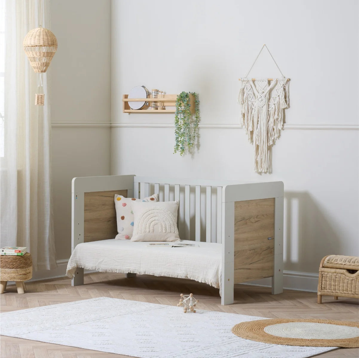 Essentials Alba Mini Cot Bed