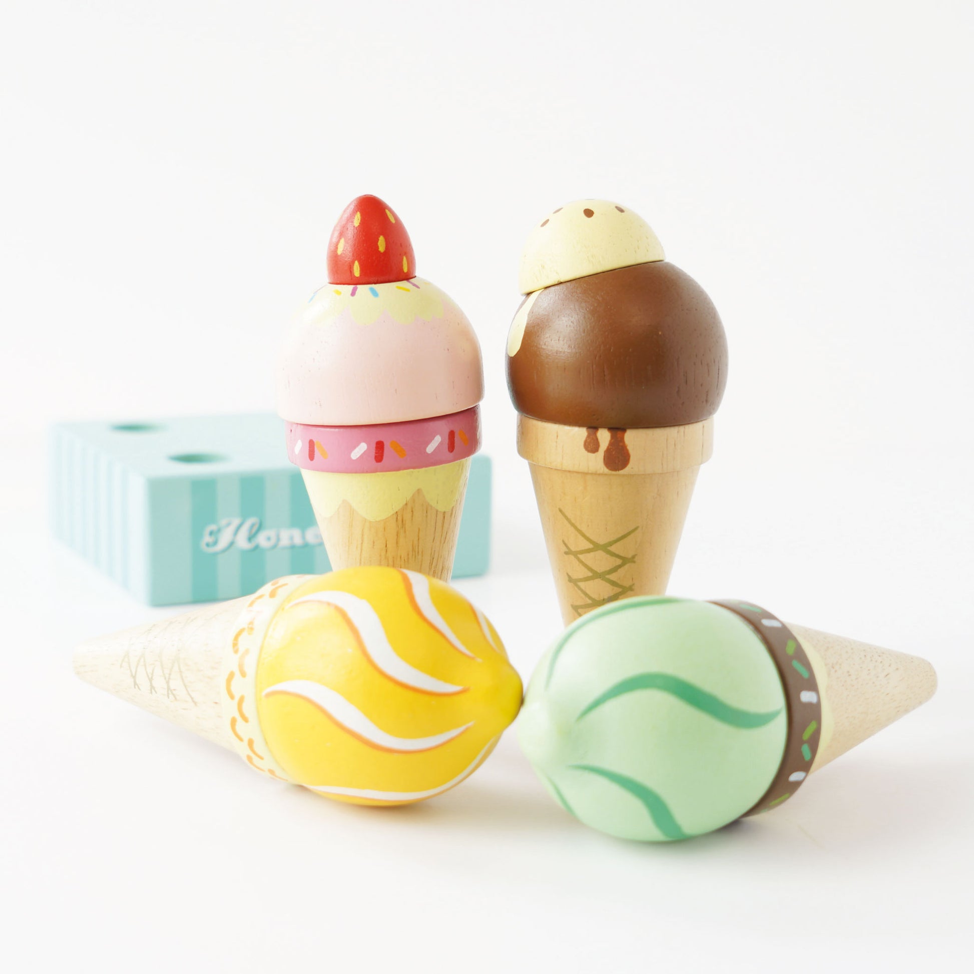 Wooden Ice Cream Cones Set - KiDSiE