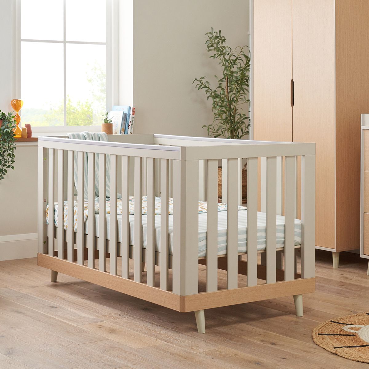 Tutti Bambini Hygge Cot Bed Light Oak/White Sand